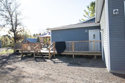 A home in Richfield Twp