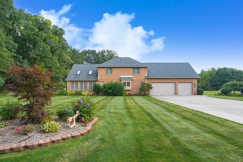 A home in Commerce Twp