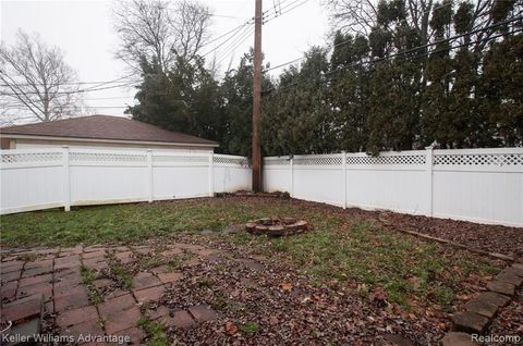 A home in Dearborn Heights