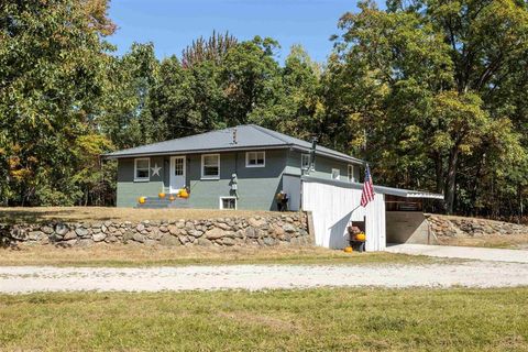 A home in Mt. Haley Twp