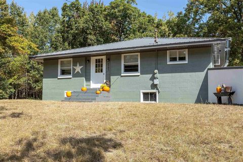 A home in Mt. Haley Twp