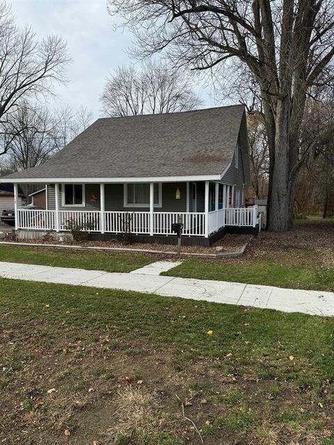 A home in St. Charles Vlg