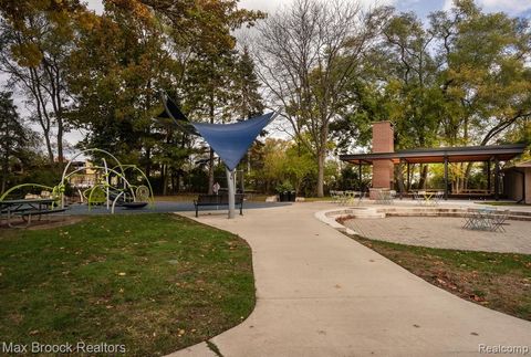 A home in Pleasant Ridge