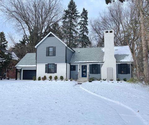 A home in Pleasant Ridge