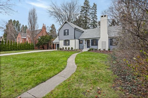 A home in Pleasant Ridge