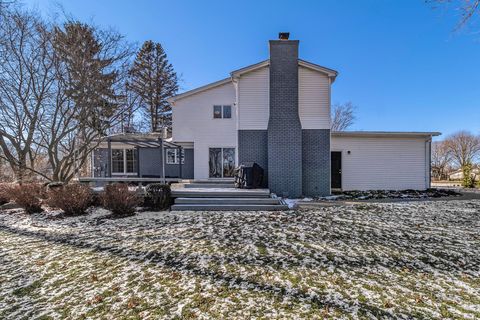 A home in Bloomfield Twp