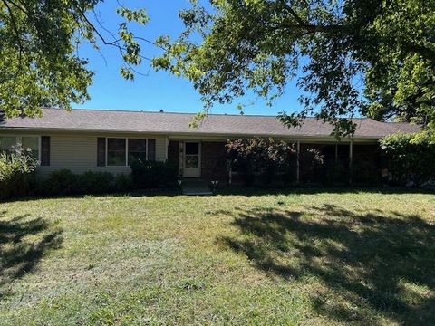 A home in Putnam Twp