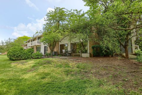 A home in West Bloomfield Twp