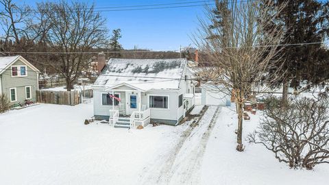 A home in Hartland Twp