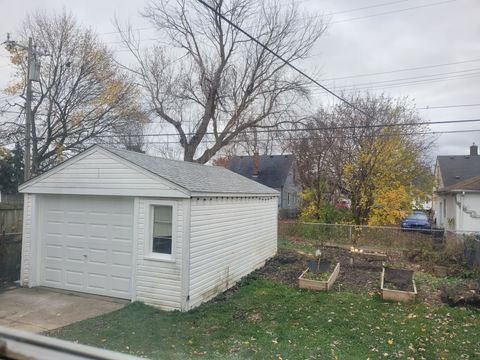 A home in Lincoln Park