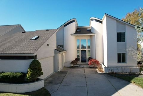 A home in Chesterfield Twp