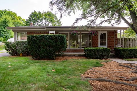 A home in Livonia