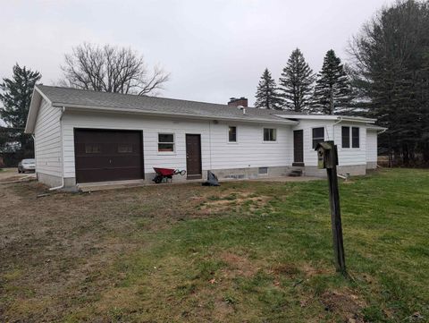 A home in Mt. Haley Twp