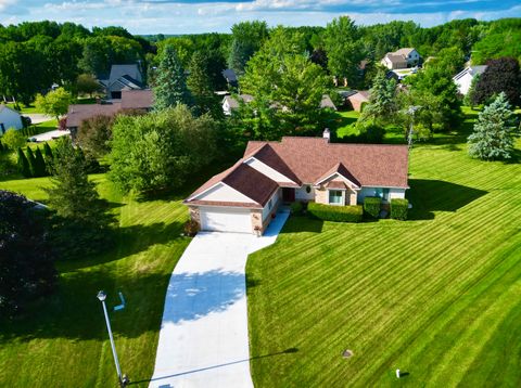 A home in Davison Twp