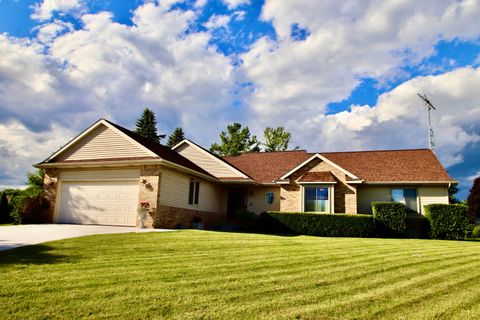 A home in Davison Twp