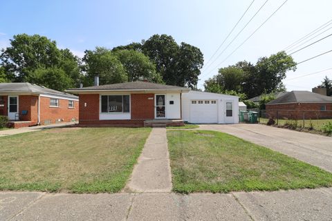 A home in Garden City