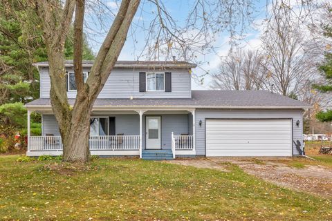 A home in Taymouth Twp