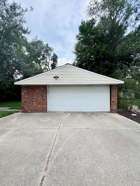 A home in Ypsilanti Twp