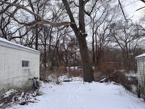 A home in Royal Oak Twp