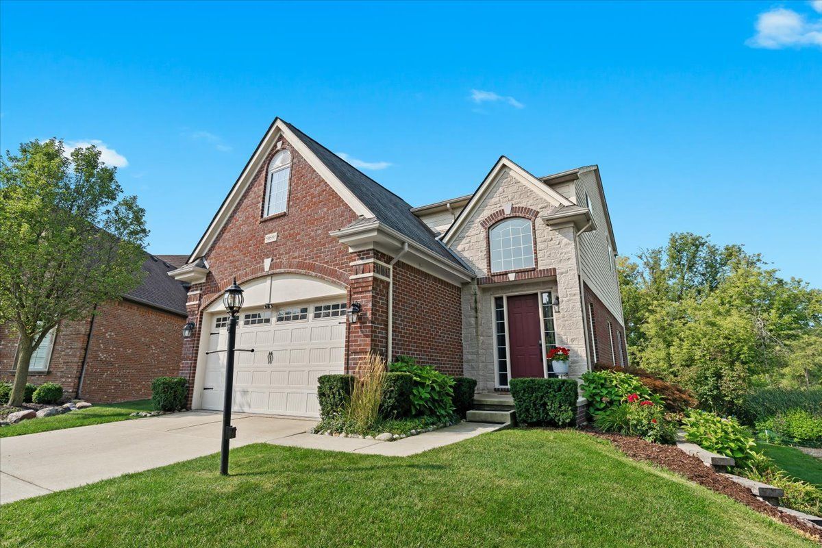 View Plymouth Twp, MI 48170 house