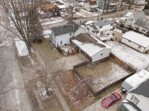 A home in Fowlerville Vlg