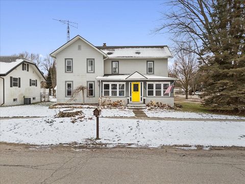 A home in Fowlerville Vlg