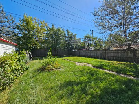 A home in Inkster