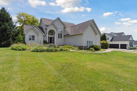 A home in Hartland Twp