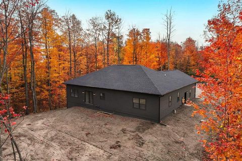 A home in Elmwood Twp