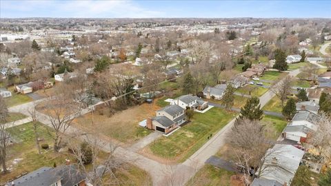 A home in West Bloomfield Twp