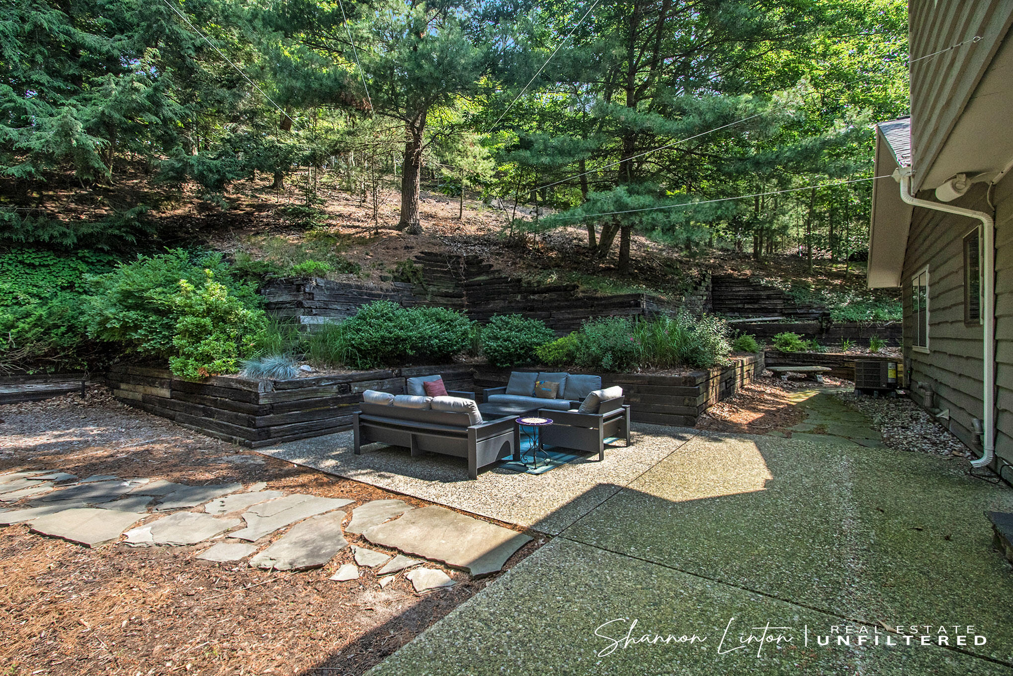 Photo 45 of 61 of 17974 Holcomb Hills Road house