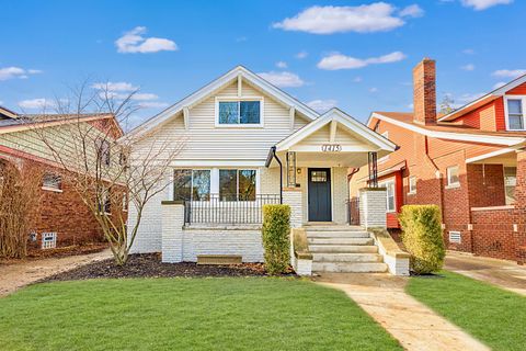 A home in Grosse Pointe Park