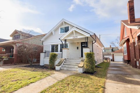 A home in Grosse Pointe Park