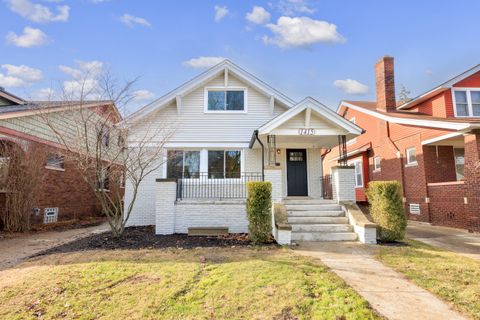 A home in Grosse Pointe Park