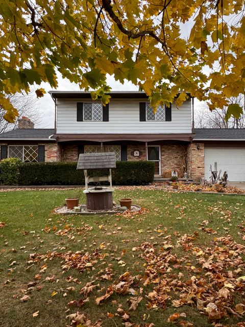 A home in Grand Blanc Twp