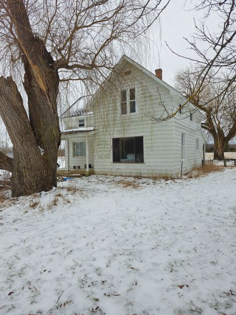 A home in Enterprise Twp