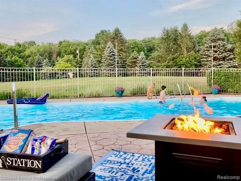 A home in HartlandTownship_Livingston