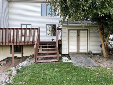 listing image 75