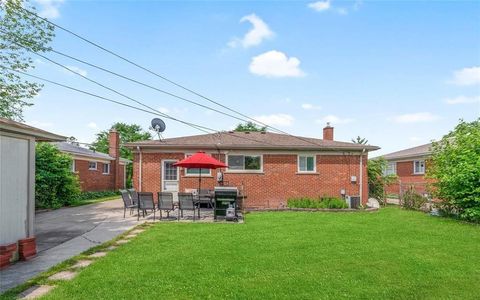 A home in Dearborn Heights