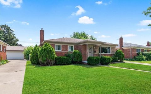 A home in Dearborn Heights