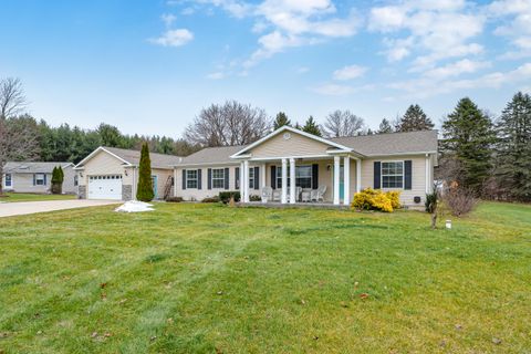 A home in Pine Grove Twp