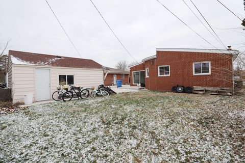 A home in Dearborn Heights