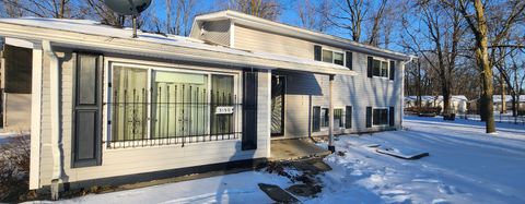 A home in Mt. Morris Twp