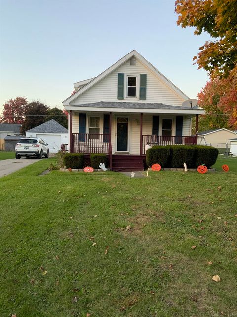 A home in Yale