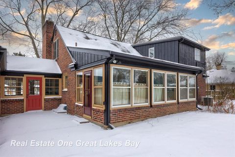 A home in Saginaw