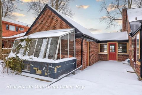 A home in Saginaw