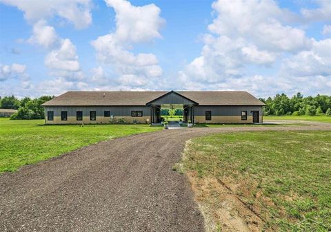 A home in Beaverton Twp