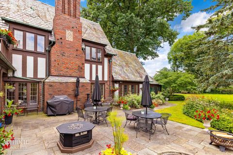 A home in Grosse Pointe Park