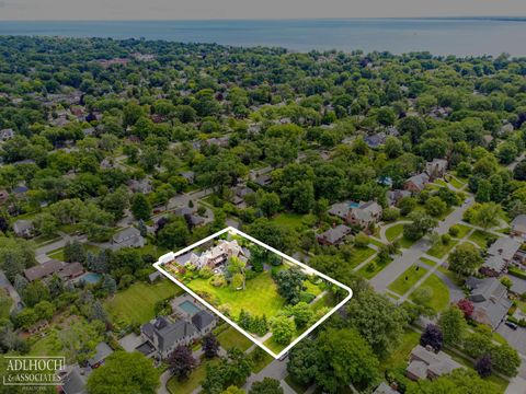 A home in Grosse Pointe Park