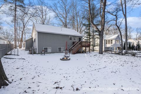 A home in Holland Twp